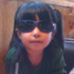 Meet your Posher, Valeria